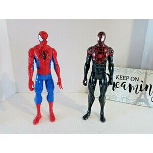 Amazing Spider Ma 11 "  Black and Red Marvel Action Figure Hasbro 2014 set of 2